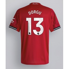 Manchester United Patrick Dorgu #13 Hemmatröja 2025-26 Kortärmad