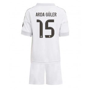 Real Madrid Arda Guler #15 Hemmatröja Barn 2025-26 Kortärmad (+ Korta byxor)