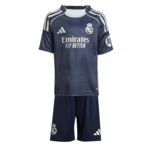 Real Madrid Bortatröja Barn 2025-26 Kortärmad (+ Korta byxor)