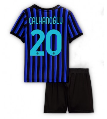 Inter Milan Hakan Calhanoglu #20 Hemmatröja Barn 2025-26 Kortärmad (+ Korta byxor)