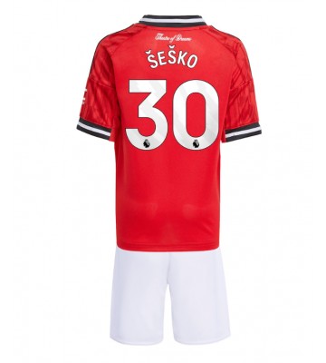 Manchester United Benjamin Sesko #30 Hemmatröja Barn 2025-26 Kortärmad (+ Korta byxor)