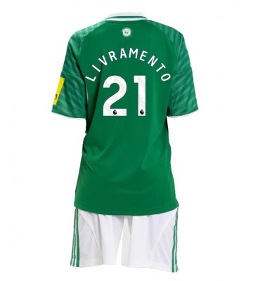 Newcastle United Tino Livramento #21 Bortatröja Barn 2025-26 Kortärmad (+ Korta byxor)