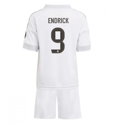 Real Madrid Endrick #9 Hemmatröja Barn 2025-26 Kortärmad (+ Korta byxor)