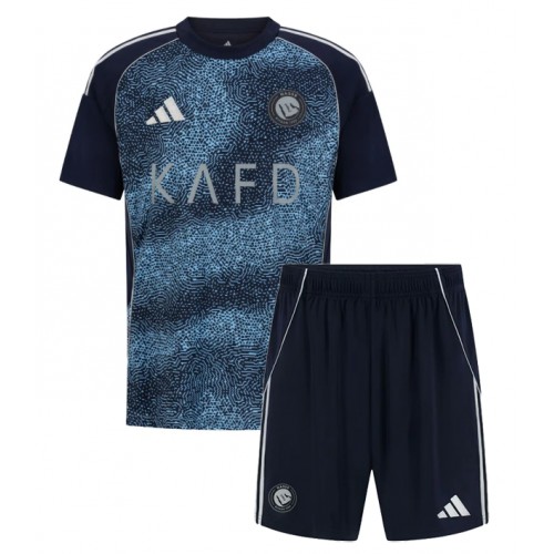 Al-Nassr Cristiano Ronaldo #7 Bortatröja Barn 2025-26 Kortärmad (+ Korta byxor)