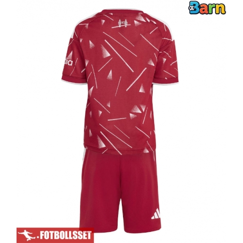 Liverpool Hemmatröja Barn 2026-27 Kortärmad (+ Korta byxor)