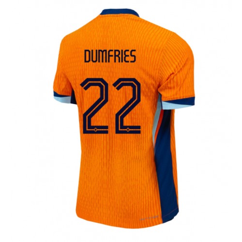 Nederländerna Denzel Dumfries #22 Hemmatröja EM 2024 Kortärmad Nederländerna Denzel Dumfries #22 Hemmatröja EM 2024 Kortärmad