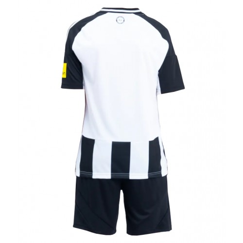 Newcastle United Hemmatröja Barn 2024-25 Kortärmad (+ Korta byxor)
