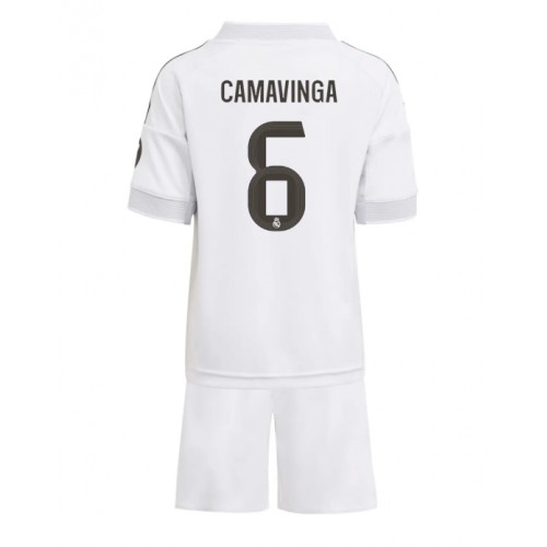 Real Madrid Eduardo Camavinga #6 Hemmatröja Barn 2025-26 Kortärmad (+ Korta byxor)