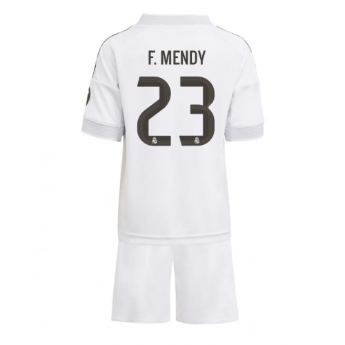 Real Madrid Ferland Mendy #23 Hemmatröja Barn 2025-26 Kortärmad (+ Korta byxor)