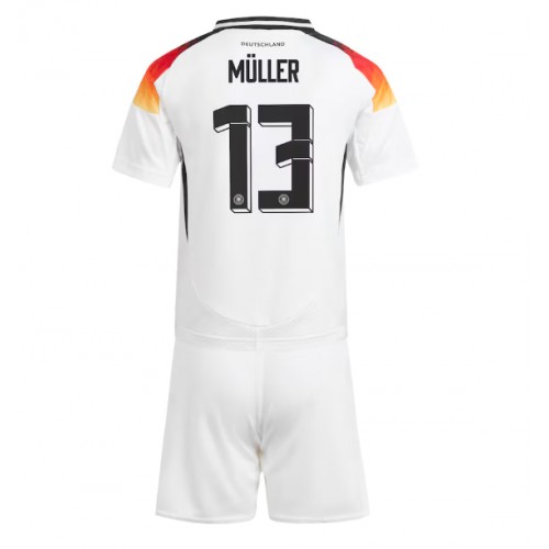 Tyskland Thomas Muller #13 Hemmatröja Barn EM 2024 Kortärmad (+ Korta byxor) Tyskland Thomas Muller #13 Hemmatröja Barn EM 2024 Kortärmad (+ Korta byxor)